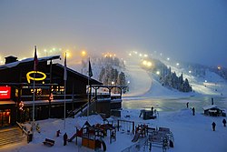 Vista dalla nuova torre di avvistamento nel centro di Ruka