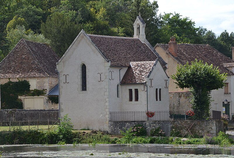 Fichier:Saint-Pierre-de-Maillé XPommeret.JPG