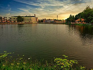 Sarsuna College Lake, located within Sarsuna Satellite Township Sarsuna College Lake 1.jpg