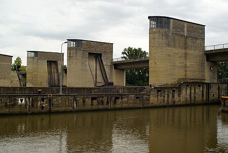 Schleuse Gundelsheim