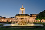 Thumbnail for File:Schlossplatzspringbrunnen Schlossplatz Stuttgart 2015 01.jpg