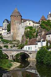 Chateau et pont Pinard, Semur-en Auxois
