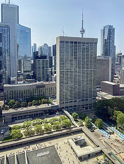 Sheraton Centre Toronto Hotel 2023.jpg