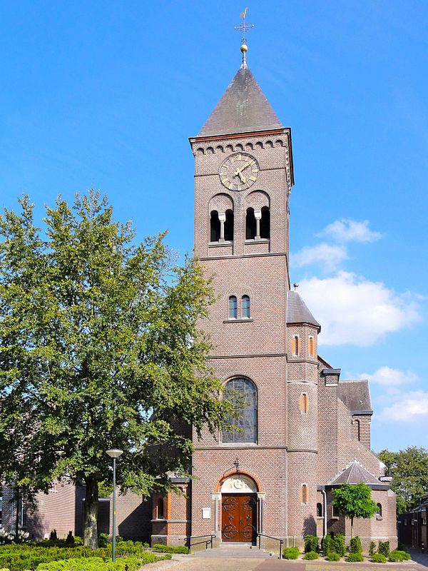 Sint-Willibrordkerk (Casteren)