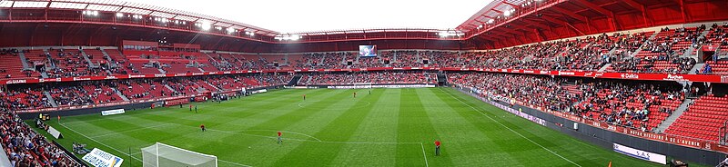 File:Stade du Hainaut, Valenciennes, panorama.JPG