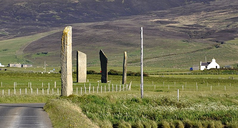 File:Standing Stones of Stenness - geograph.org.uk - 2449909.jpg