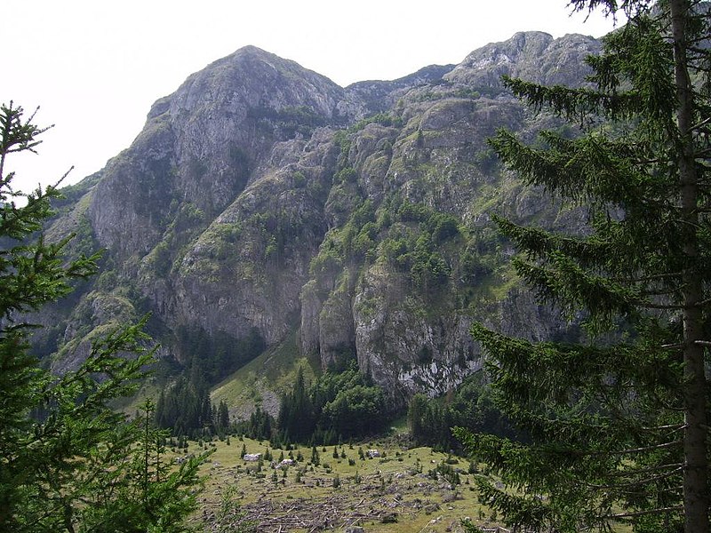 File:Sutjeska Mountains.jpg