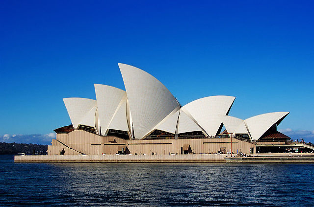 Opera v Sydney – Sydney Opera House