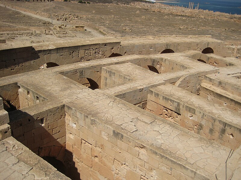 File:Theater Sabratha 05.JPG