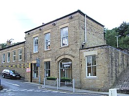 Todmorden Railway Station.jpg