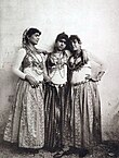 Types de danseuses indigènes (1889