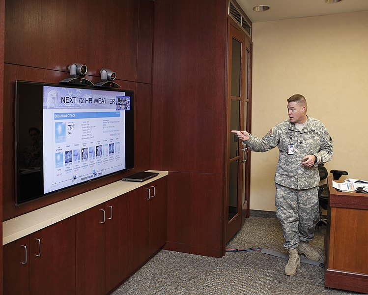 File:U.S. Army Lt. Col. Hiram Tabler, the director of Military Support, Oklahoma National Guard, conducts a video teleconference briefing on weather conditions in Oklahoma City May 22, 2013 130522-Z-VF620-3802.jpg