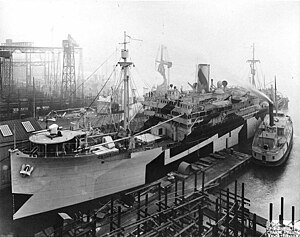 USS USS Santa Teresa (ID 3804) at the outfitting dock, 1918