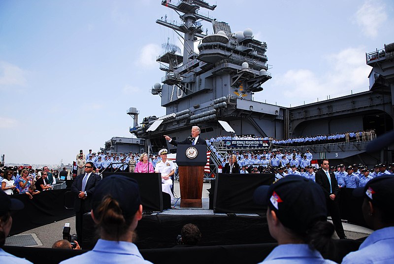 File:US Navy 090514-N-5684M-832 Vice President Joe Biden speaks to Sailors on the pier in front of USS Ronald Reagan (CVN 76).jpg