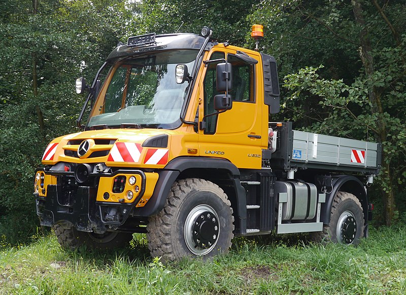 File:Unimog-Museum Weltenbummlertreffen 2017 06 (37440724274) (cropped).jpg