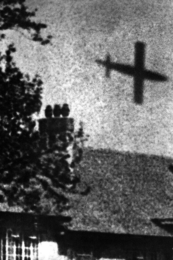 V-1 falling over London, 1944.