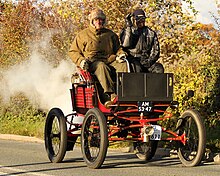 Waltham_19XX_6HP_Spindle-Seat_Runabout_on_London_to_Brighton_VCR_2010.jpg