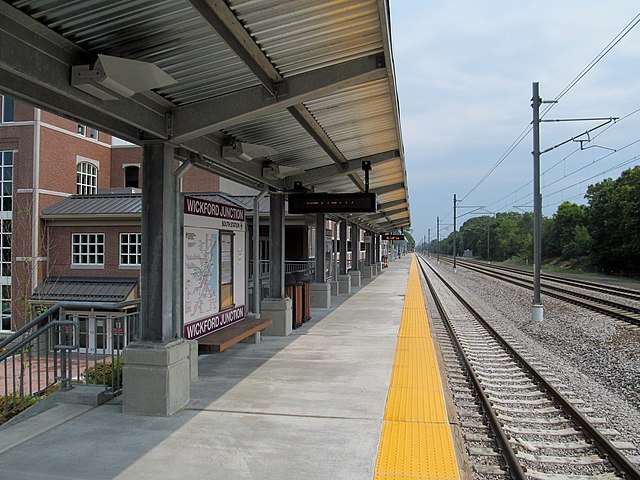 The main platform at Wickford Junction station in June 2012