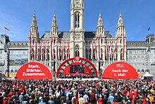 1st of May demonstration of the SPO at Rathausplatz in Vienna Wien - SPO-Maiaufmarsch (a).JPG