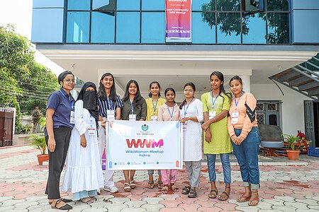 WikiWomen meetup group photo