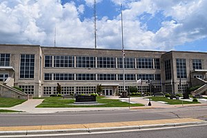 Wood County Courthouse, Wisconsin.jpg