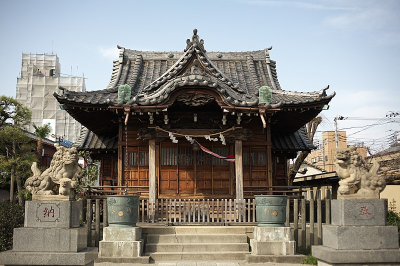 File:Yasukata jinja Shrine.jpg