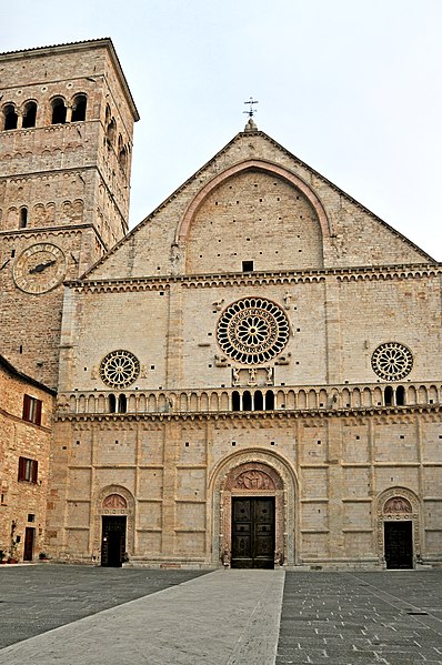 File:" Assisi " 0018.jpg