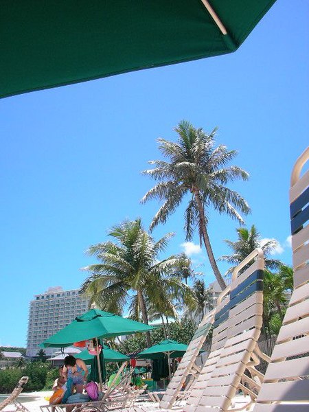 File:@Tumon beach (161425910).jpg