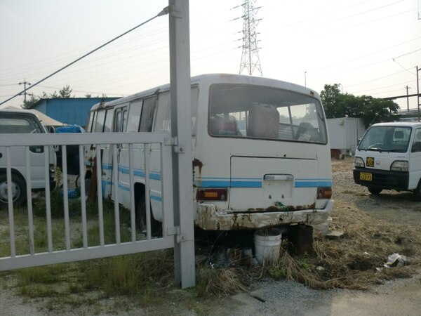 Rear view (first generation)