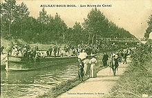 Perhaps a precursor to the Festival of the Canal de l'Ourcq (Postcard from the beginning of the 20th century)