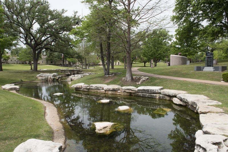 File:A stream that runs through the Texas State Cemetery in Austin, Texas LCCN2014632442.tif