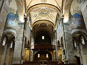 Romaans interieur van de abdijkerk Rolduc