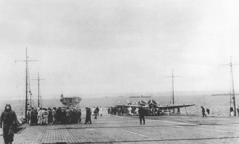 File:Akagi flight deck Hitokappu Bay.jpg