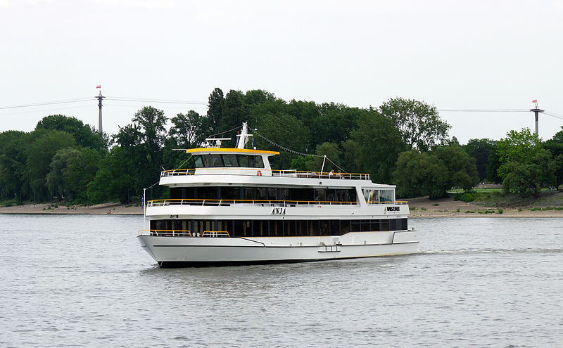 File:Anja (ship, 2013) 011.JPG