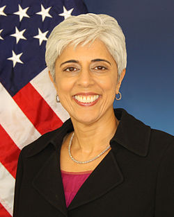 Arati Prabhakar DARPA agosto 2012.jpg