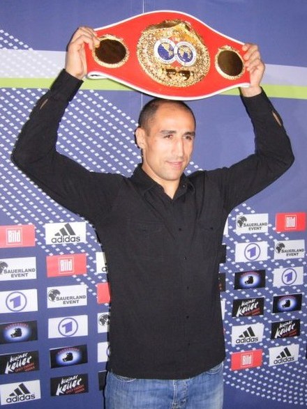 Abraham with the IBF middleweight title, 2008