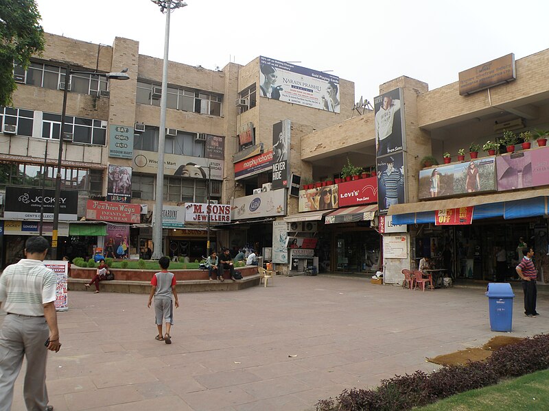 File:Aurobindo Place Market, Delhi 2.JPG