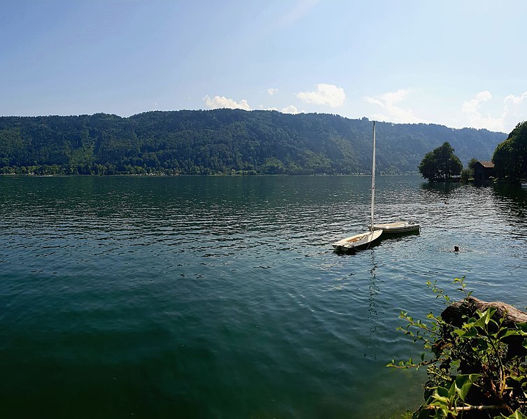 File:Ausblick Stöcklweingarten.jpg