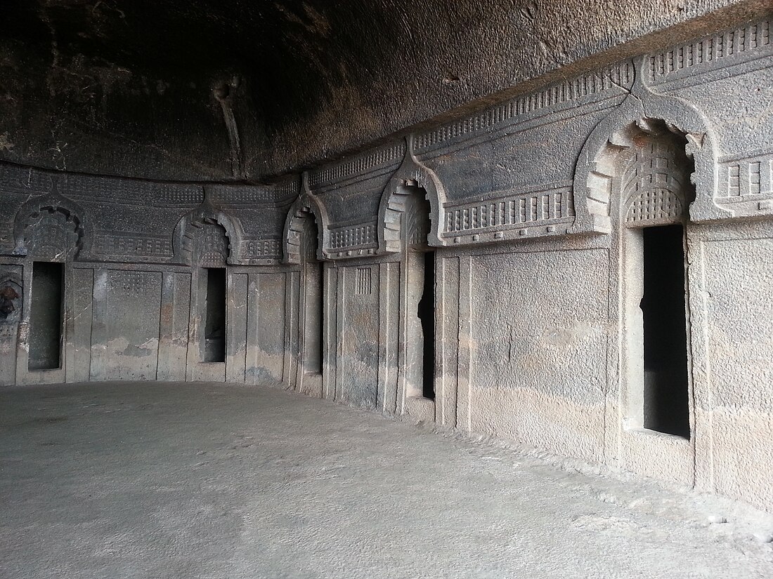 File:Bedse Caves, Viharas.jpg