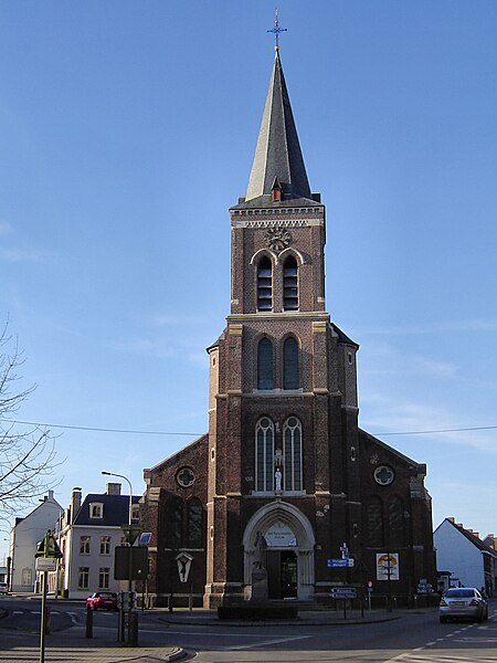 File:Bevere - Sint-Petruskerk 2.jpg