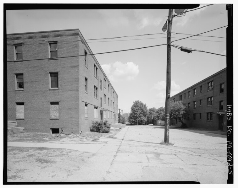 File:Blair Heights, State Street, Maple Avenue, Chamber and Francis Avenue, Clairton, Allegheny County, PA HABS PA,2-CLAIR,2-5.tif