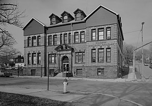 Borough building in Windber.jpg