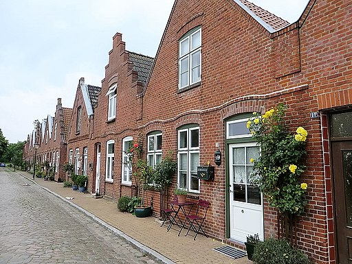 Brick Buildings Inselweg