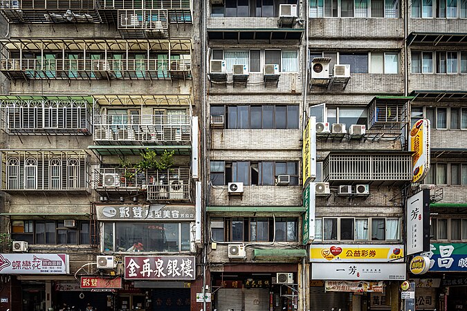 Buildings in Wanhua District, Taipei