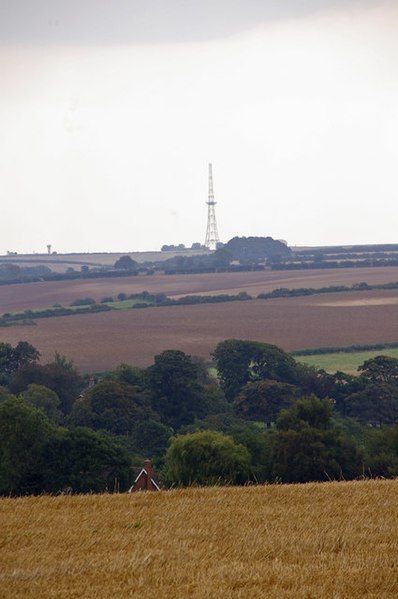 File:CH Radar Tower, Stenigot - geograph.org.uk - 552895.jpg