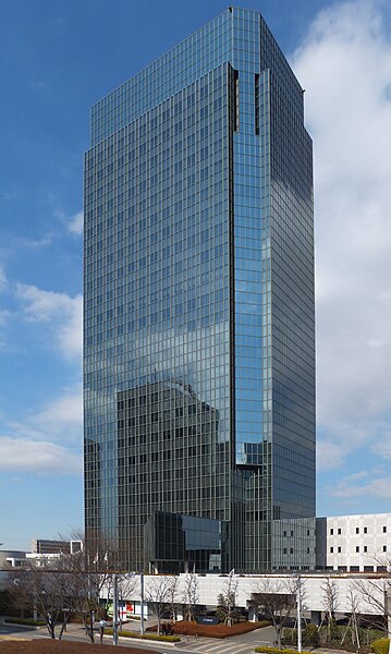 File:Canon Marketing Japan, Makuhari Office.jpg