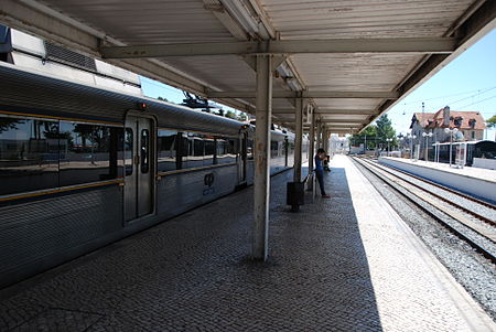 Cascais train station 01