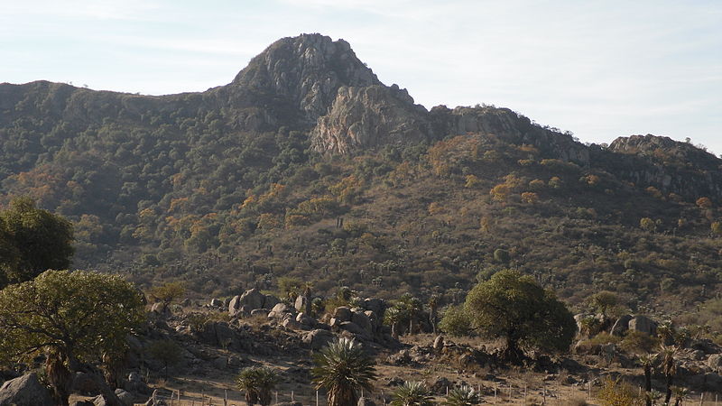 File:Cerro Velis, Cordoba.JPG