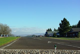 <span class="mw-page-title-main">Chehalem Airpark</span> Airport in Newberg, Oregon