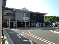 长府车站